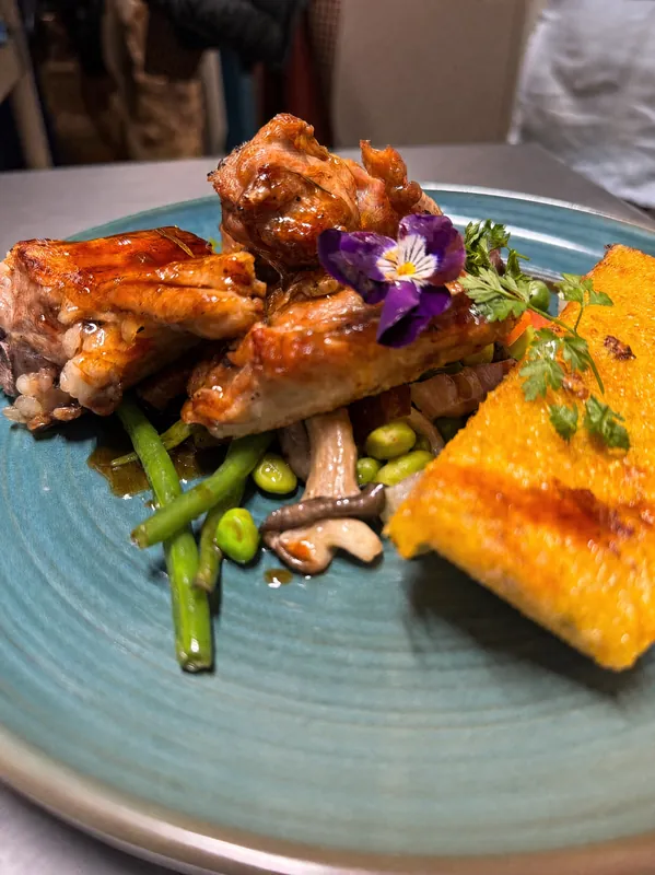 Volaille et polenta dorée