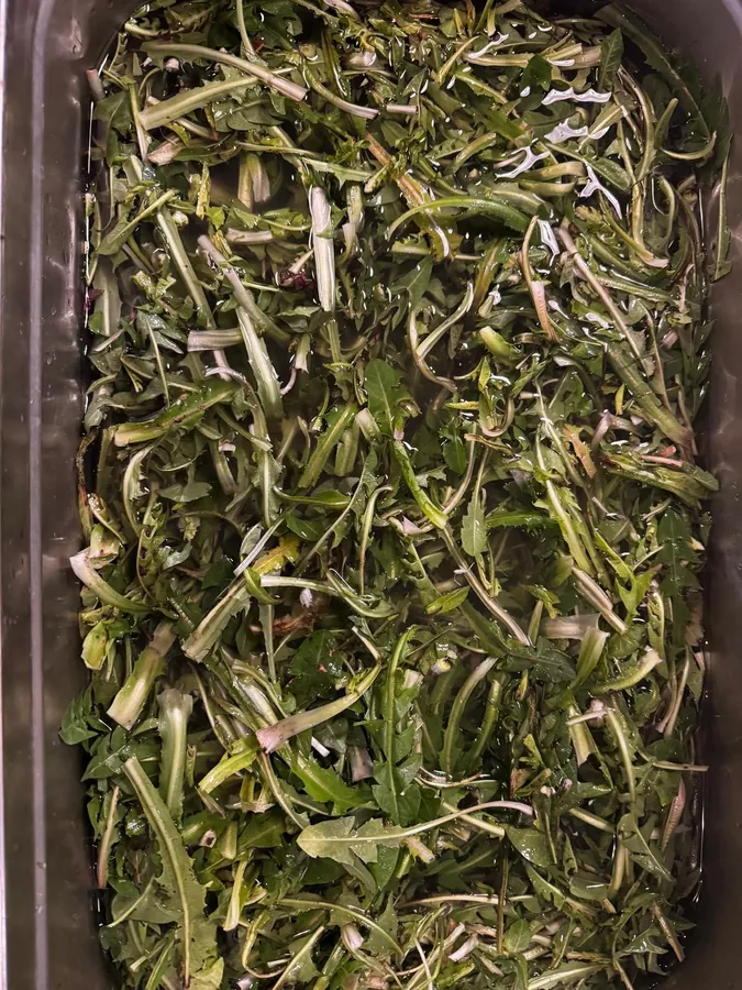 Haricots verts équeutés en cuisine